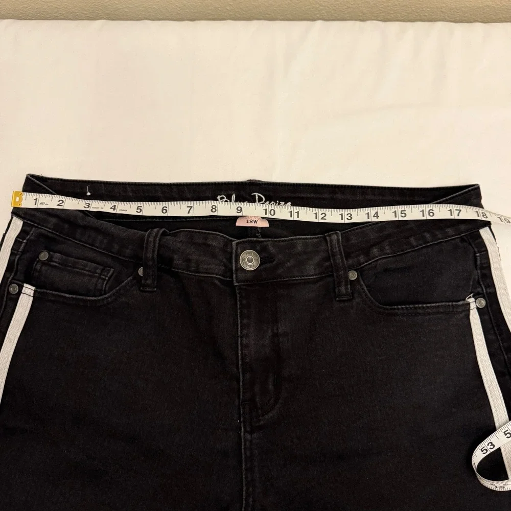 Blue Desire Curvy Black Denim Shorts White Side Stripe Womens 18W